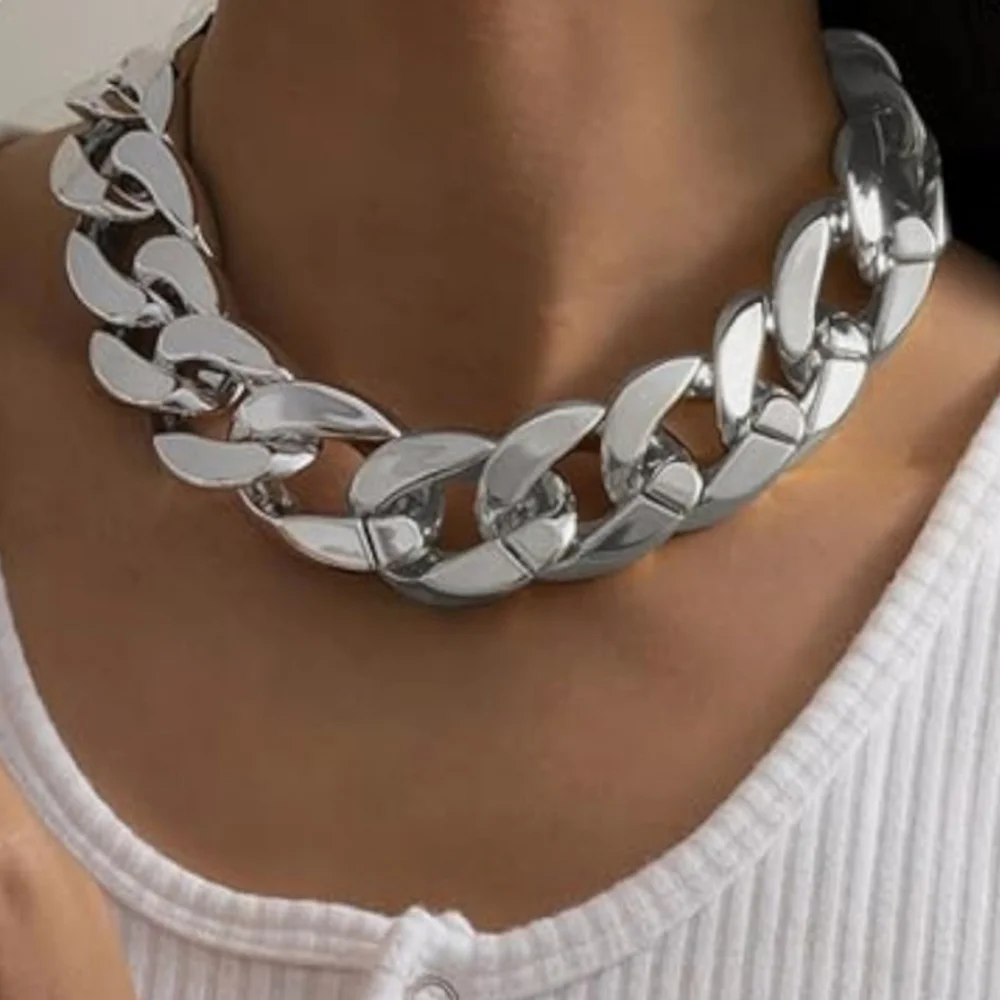 Cuban Link Chain Choker Plastic Necklace NWOT